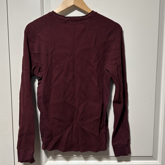 Vince maroon LS ribbed tee size small - Picture 5 of 5